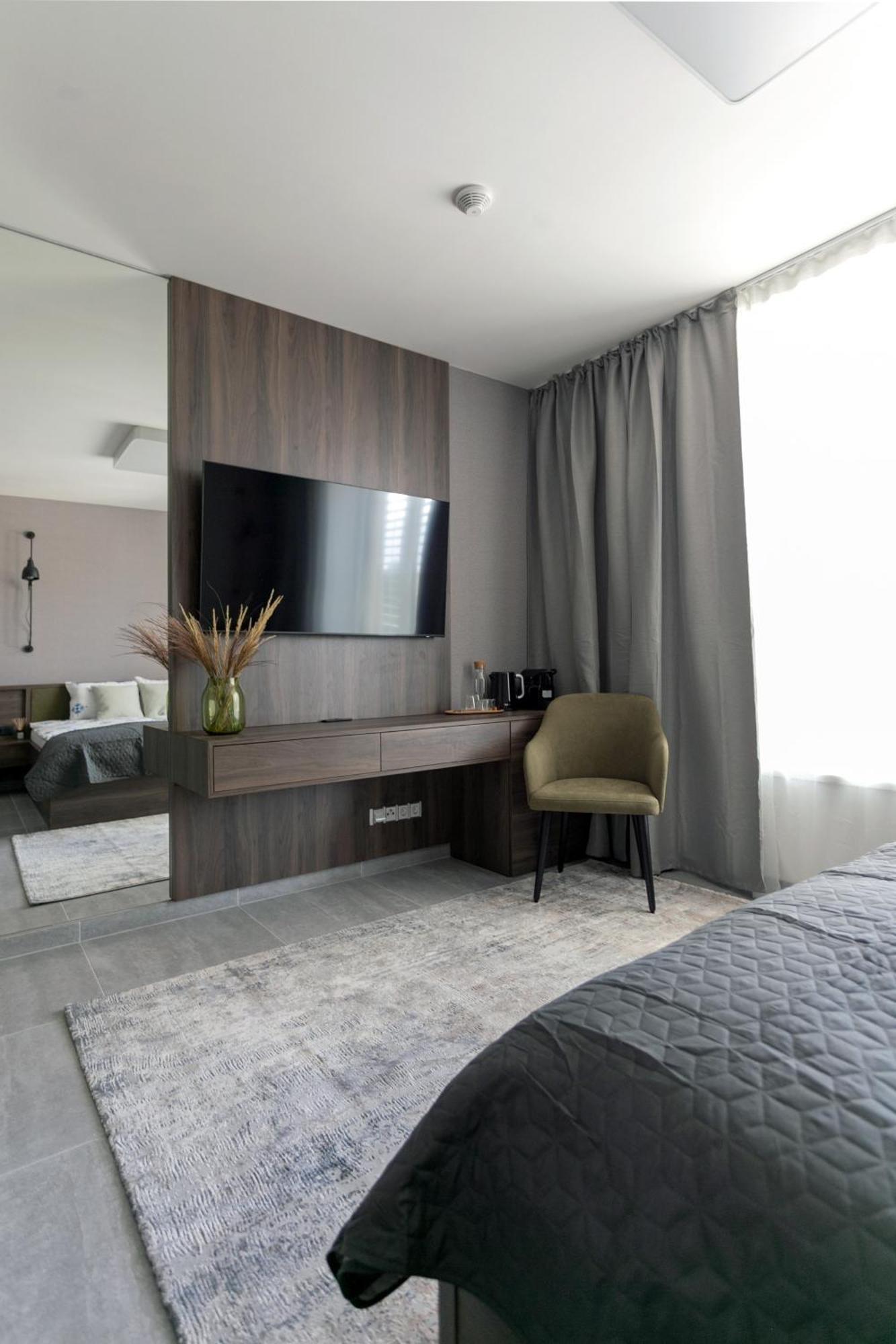 Luong Europe Apartments Prague Ngoại thất bức ảnh